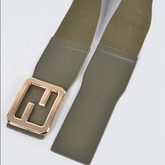 Gold Buckle Elastic Waist Statement Belt - Picture 7 of 13